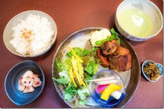 ジャム cafe 可鈴でランチ&デザート(糸島市加布里)