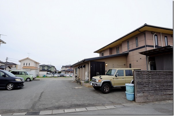 糸島、塚本鮮魚店の駐車場