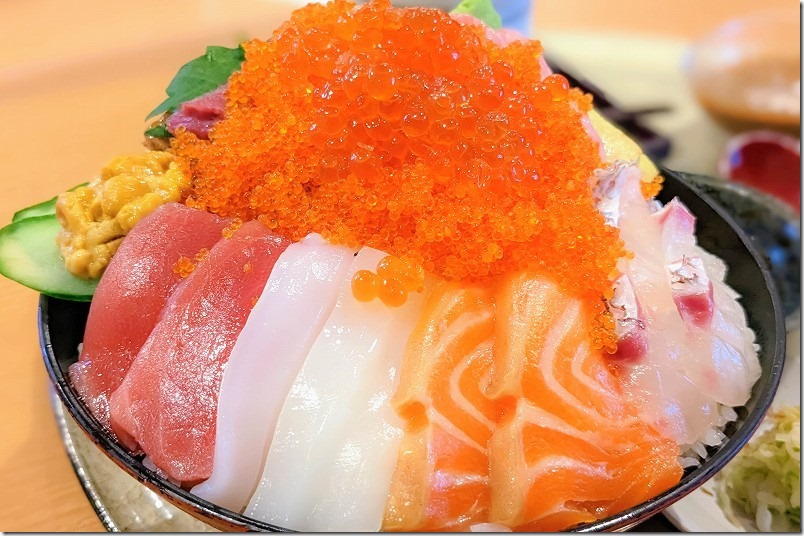糸島「にぎり塚本鮮魚店」、極み海鮮丼、おすすめ