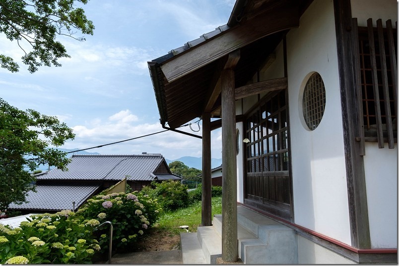 あじさい寺「ヲベタ清正公堂」の本堂