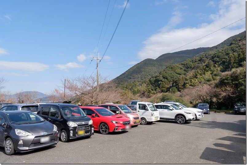 糸島、加茂ゆらりんこ橋の駐車場