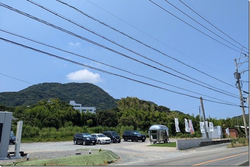 ムーン・ムーン・ムーンカフェの駐車場