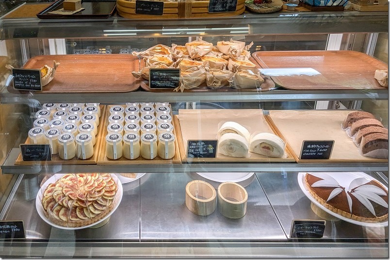 糸島 森のカフェのショーケース