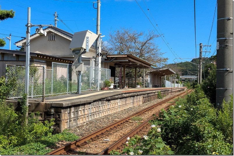 NHK朝ドラ「おむすび」のロケ地、一貴山駅。ホーム