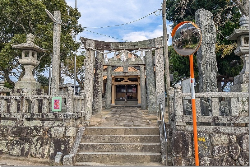 糸島市野北 須賀神社の本殿、境内,駐車場