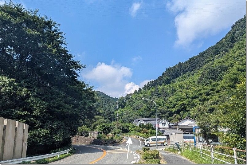 野河内渓谷へのアクセス（国道からの入口）